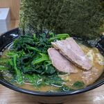 横浜ラーメン 武蔵家 - 