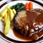 レストランふじね - マイルドなソースと柔らかいハンバーグとの相性が秀逸！