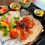 ごりんや - こちらは日替わりのとり照り