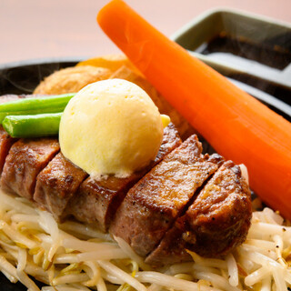 上質なステーキをお手頃価格でご提供◎自家製ソースでどうぞ