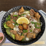 らー神 心温 - 塩もつラーメン　太麺　820円