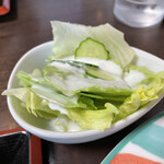 軽食＆ラーメン　こまがた - サラダ
