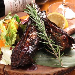 コスパ抜群の肉料理を中心に‼