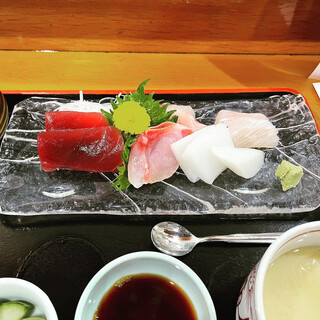 ひたちなか 大洗でおすすめの美味しい海鮮丼をご紹介 食べログ ひたちなか 大洗でおすすめの美味しい海鮮丼をご紹介 食べログ