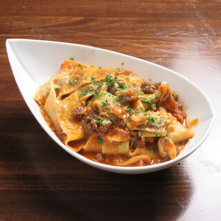 手打ちならではのもっちり食感☆ピッツァやパスタも召し上がれ♪