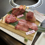 凱旋門 - シャトーブリアン御膳コースの肉たち