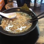 Shinasobahonuya - 醤油        鰹    細麺