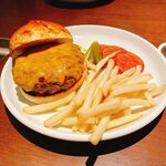 UNION SQUARE TOKYO - 短角牛バーガー