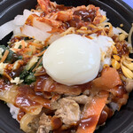 ほっともっと - そこに家から持ってきた「温玉」を乗せます！！