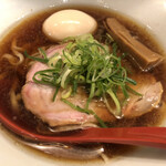 ソラノイロ ニッポン - 油膜で湯気が見えず、けど熱いスープでした。