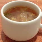 レストラン・サカキ - もち豚のポークジンジャー 1100円 のスープ