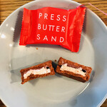 PRESS BUTTER SAND - 