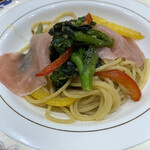 パスタ カフェ ダイニングバー ボルティーチェ - 