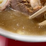 ラーメン二郎 - 【再訪】豚ラーメン(麺カタカタ,ニンニク)