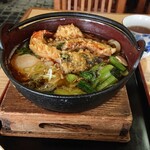 Yoshimi udon - 鍋焼うどん