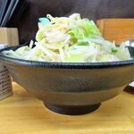 タンメンしゃきしゃき - レディースセット（タンメン・餃子２個）（大盛）1,000円、野菜増し（無料）、ライス（11:00-15:00無料）