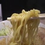 中太ちじれ麺が美味い