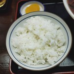 満州ニラら～めんの店 さかえや - ごはん（中）
