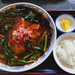 満州ニラら～めんの店 さかえや - 満州ニララーメン（中），ごはん（小）