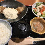 寅八商店 - チキン南蛮定食