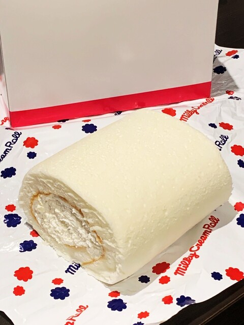 真っ白なロールケーキ By Hannibal Barca 不二家 姉崎店 姉ケ崎 ケーキ 食べログ