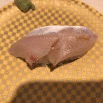 魚べい - 活け〆はまち腹とろ 110円