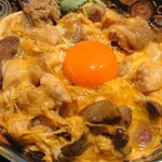 鴨と醸し 鼓道 - 特上もつ入り親子丼