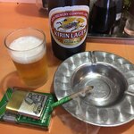 後藤食堂 - ドリンク写真:キャーーー！！！チンカチンカの冷やっこいルービー！

大人セットが楽しめるヽ(´o｀

町中華 食堂 はこうでなくっちゃ♪


注文はーーー

『チャーハン』

