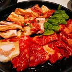 焼肉レストラン 安楽亭 - 満腹定食250ｇ