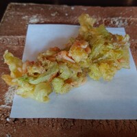 たでの葉 - 蕗の薹と桜海老のかき揚げ