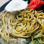 東京焼き麺スタンド - 目玉焼きをめくると渦巻き星雲を発見