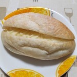 ポンパドウル - レモンクリームパン