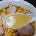 手打 焔 - スープ