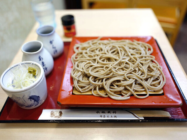 永坂更科 布屋太兵衛 新宿地下鉄ビル店 ながさかさらしな ぬのやたへえ 新宿 そば 食べログ