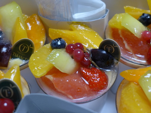 新宿高野 本店 シンジュクタカノ 新宿三丁目 ケーキ 食べログ