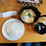 ワンポイント - カツ煮ライス 795円