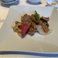 四川豆花飯荘 東京店 - 豚肉と春野菜の炒め 