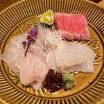 丿貫 - 丿貫(お造り三点盛り※金目鯛、鯒、きじ羽太)