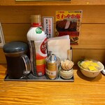 とんかつは飲み物。 - 卓上