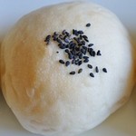 桟歩道 - 「あんぱん」\130です(9/29UP)