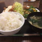 わ楽 - ご飯は大で。