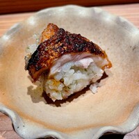 とり茶太郎 - あぁ、これも大好きな手羽ご飯。ご飯に染みた鶏の脂に山椒の香りが絶妙。