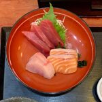 Sakura Suisan - 刺身2種盛り定食 ¥790 の刺身