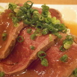 レンゲ - 24年9月　タパス盛合せ3種　蝦夷鹿のタタキ　バジルの香りで