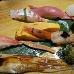 寿司の美登利 - 超特選にぎり２４２０円ひとつ食べちゃった
