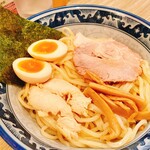 秋葉原つけ麺 油そば 楽 - 