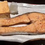 めしの助 - 焼き鮭
      だしまき玉子