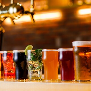 国内外クラフトビールを中心とした多彩なドリンクラインナップ！