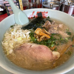 ラーメン山岡家 - 期間限定ホタテ塩とんこつ¥890にJAFコロチャーシュー