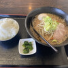 らーめん うそだっぺー - 味噌ラーメン 味玉 半ライス